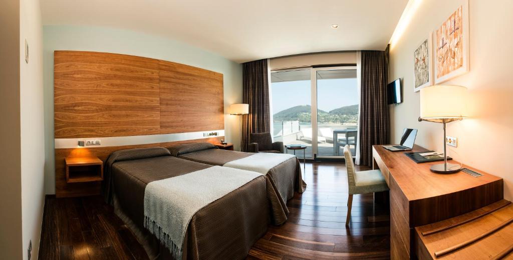 Hotel Ego Viveiro Exterior photo